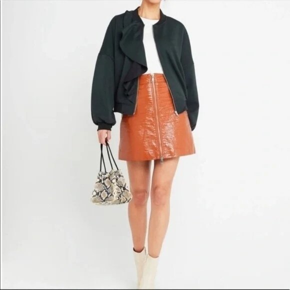 Few Moda Size L Green Ruffle Front Bomber Jacket Black Ribbed Trim Oversized Fit - Picture 4 of 5